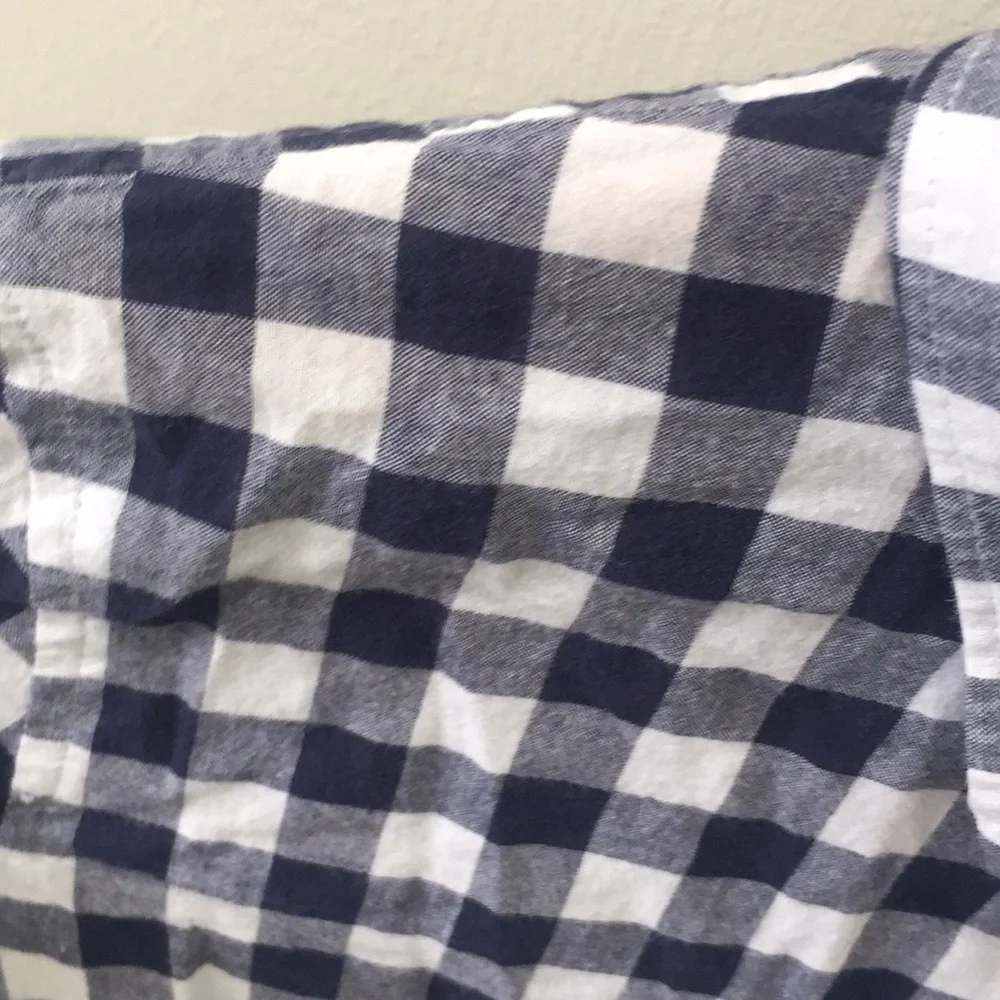 J. Crew The Perfect Shirt in navy gingham EUC